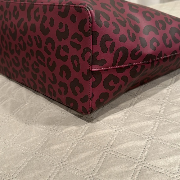 Kate Spade Tote Bag. - Picture 9 of 16